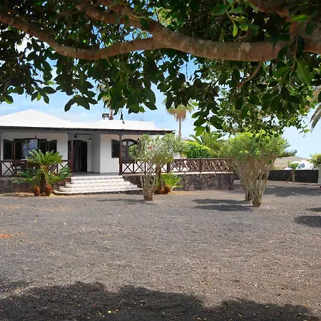 Flor De Lanzarote فيلة *