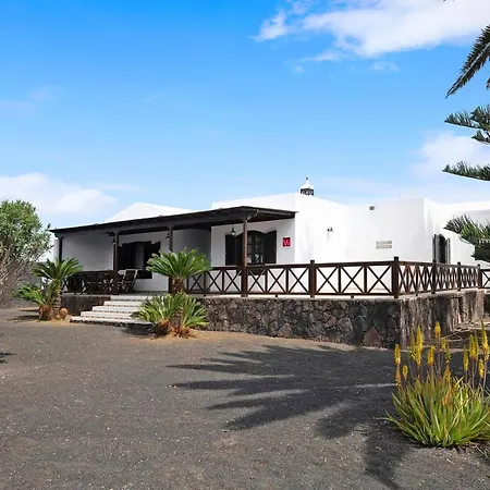Flor De Lanzarote فيلة